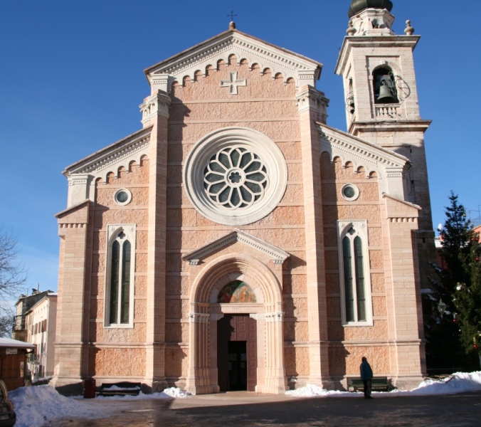 Boscochiesanuova - Chiesa Parrocchiale - Boscochiesanuova - Parish Church